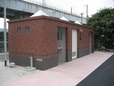 花岡駅トイレ2