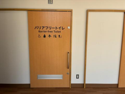 barrier-free-toilet01