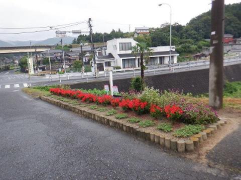 久保駅花壇の会